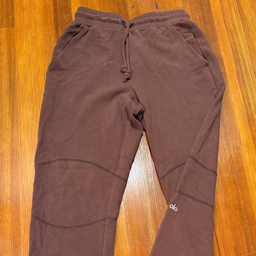 ALO Joggers